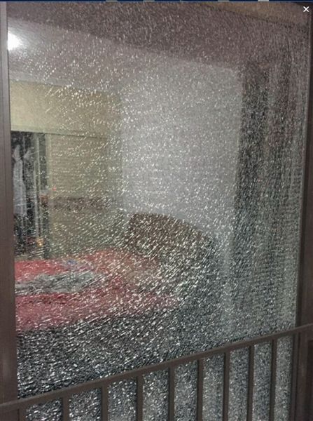 减少幕墙玻璃破碎的方法